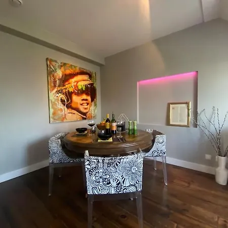 Unique 2-floor Tower Loft Penthouse * Heemskerk