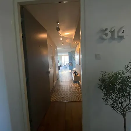 Unique 2-floor Tower Loft Penthouse